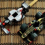 F1ペーパークラフトに水性ニスを塗ってみた